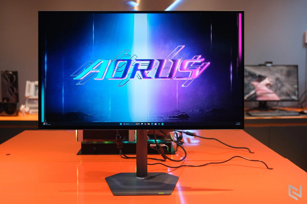 Người dùng được bảo hành OLED 3 năm và có thêm tính năng bảo vệ điểm ảnh, tăng độ bền cho tấm nền. (Ảnh: Công nghệ Việt)