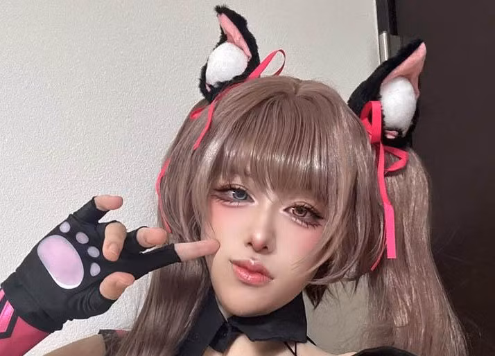 Tina, gương mặt quen thuộc của làng cosplay anime và game, vừa gây chấn động mạng xã hội với màn hóa thân đạt hơn 12,6 triệu lượt xem.