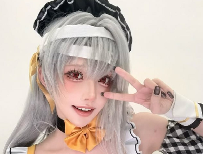 Cô sở hữu chiều cao 1m76, gương mặt ngọt ngào cùng thân hình quyến rũ khiến người hâm mộ “ngộp thở” mỗi lần xuất hiện.