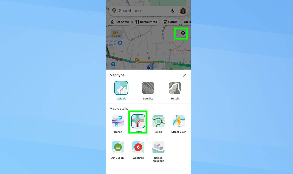 Người dùng chỉ cần mở Google Maps, chọn biểu tượng lớp bản đồ và bật chế độ hiển thị giao thông. Các tuyến đường sẽ hiển thị bằng màu xanh, cam hoặc đỏ tùy mức độ.