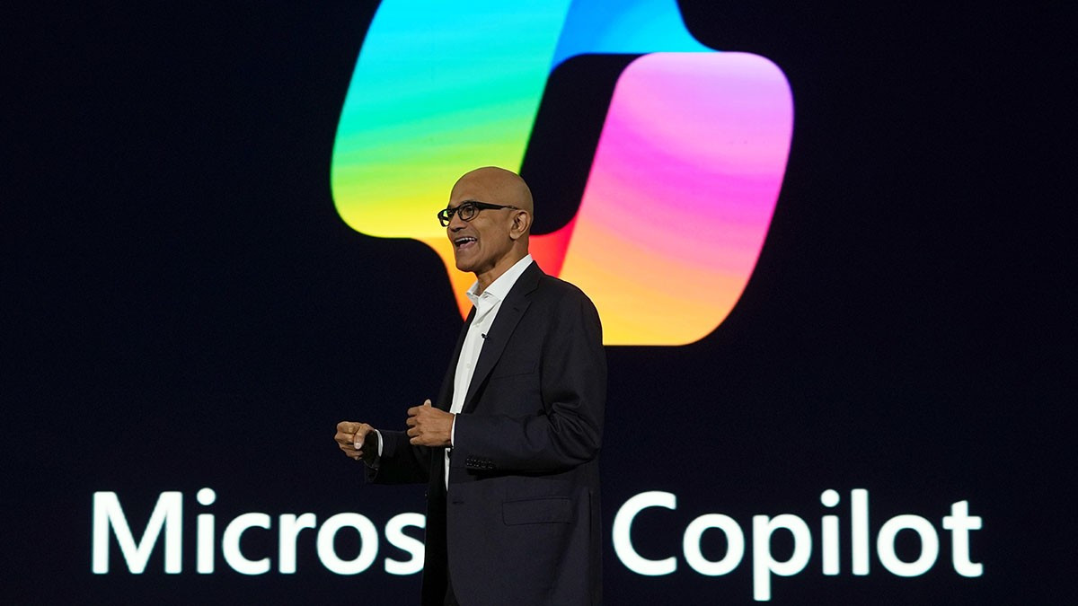 CEO Satya Nadella được ví như “product manager của Copilot”, cho thấy áp lực lớn với mảng AI.