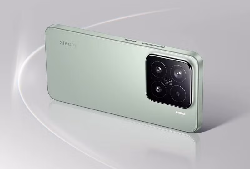 Xiaomi 15 với màn hình 6.36 inch và pin silicon-carbon 5400mAh là mẫu máy nhỏ nhưng pin “trâu” hiếm có.