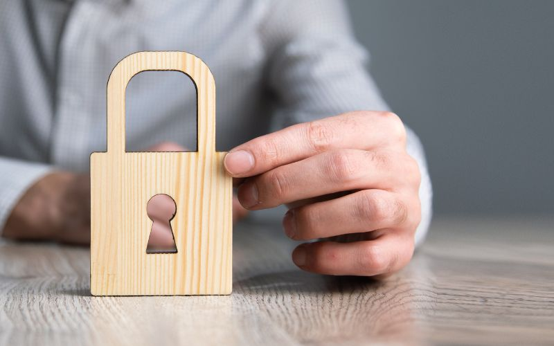 Tuy nhiên, một chuyên gia từ Fudan University vừa đưa ra cảnh báo quan trọng liên quan đến quyền riêng tư khi quét Face ID.