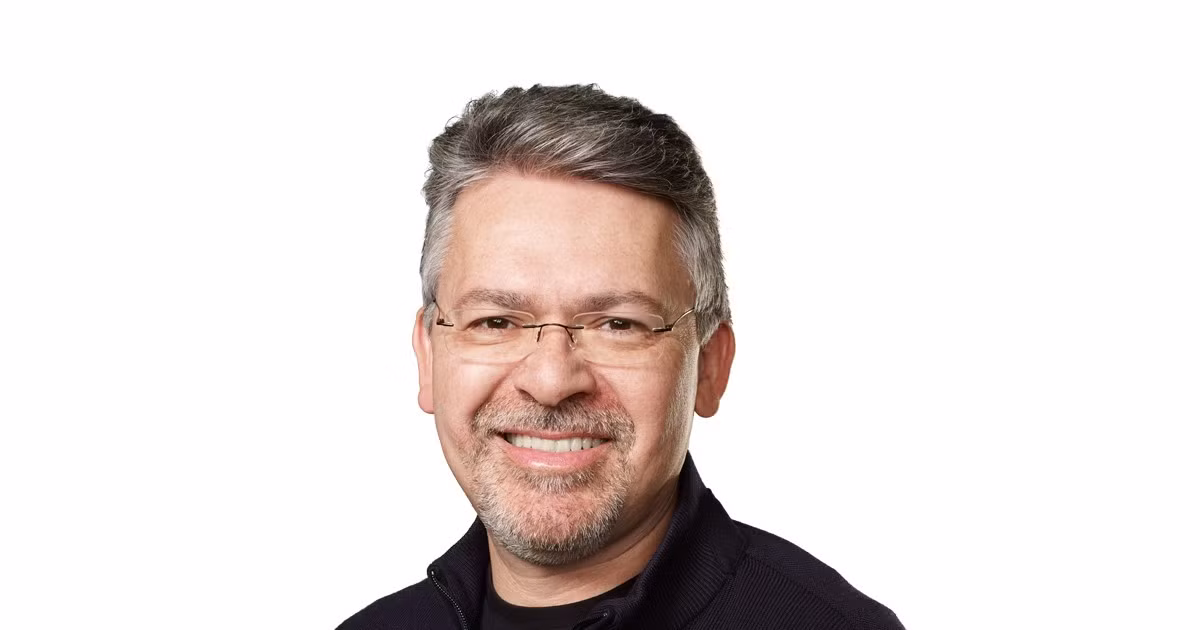 Từng được xem là người chèo lái tham vọng AI của Apple từ năm 2018, Giannandrea sẽ chuyển sang làm cố vấn trước khi nghỉ hưu vào mùa xuân 2026.