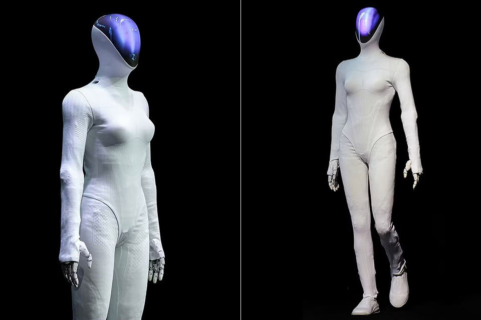 Từ một chiếc đế giày thể thao, Trung Quốc đang xây dựng lợi thế vật liệu then chốt cho tham vọng dẫn đầu robot hình người toàn cầu.