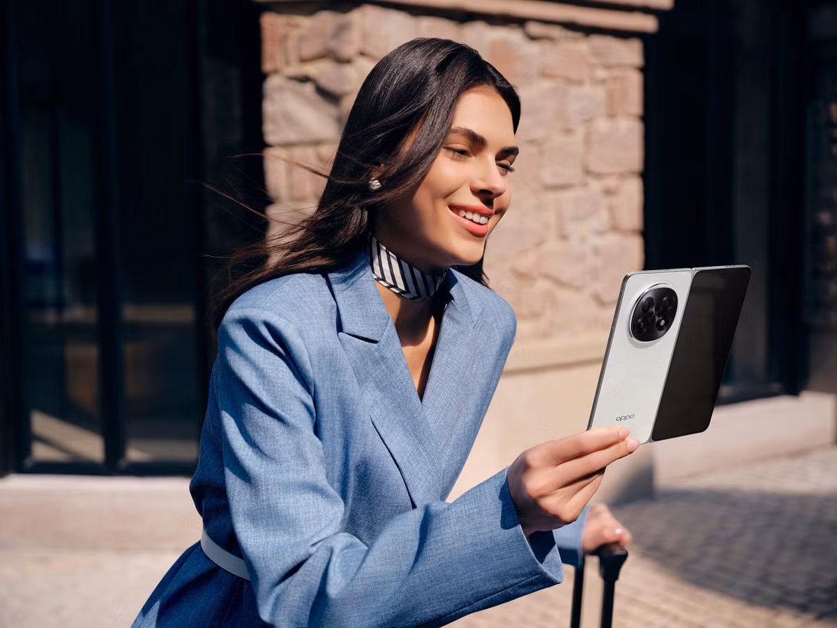 Find N5 còn nổi bật với màn hình OLED lớn, sáng rõ, tần số quét 120Hz và hỗ trợ Dolby Vision.