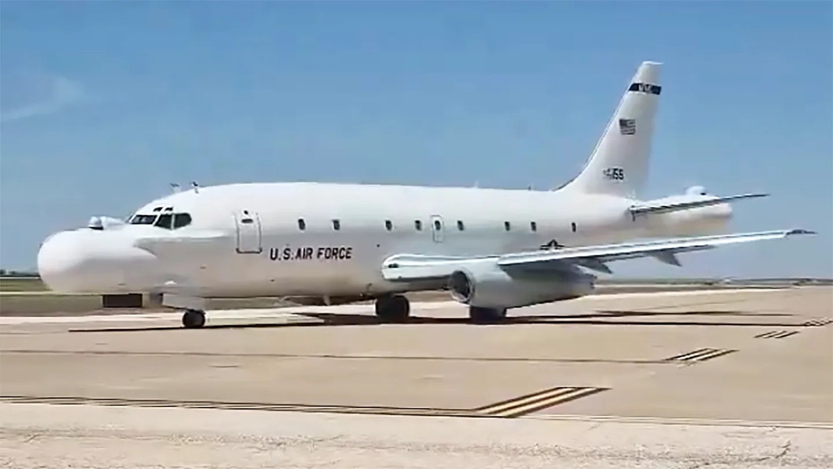 RAT55 là máy bay NT-43A duy nhất trên thế giới, được Không quân Mỹ chỉnh sửa để thu thập dữ liệu radar về các máy bay tàng hình đang bay. (Ảnh: The War Zone)