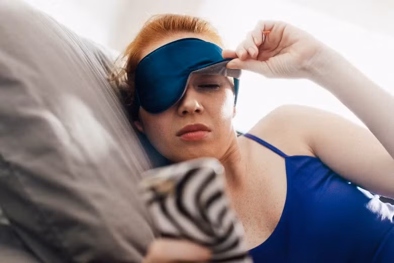 Trên thực tế, Face ID yêu cầu người dùng mở mắt, nên không thể mở khóa khi đang ngủ.