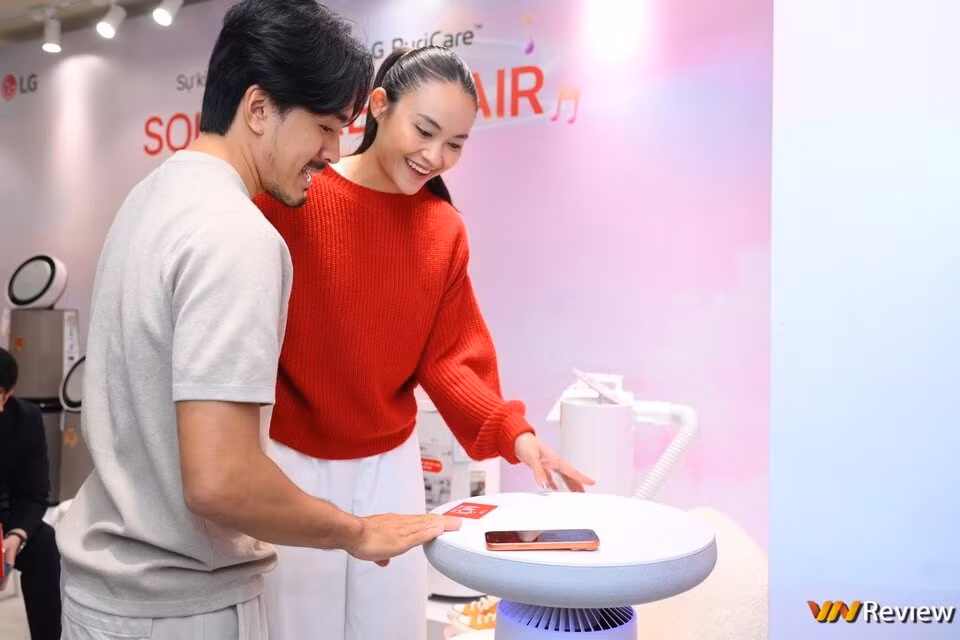 Công nghệ AI giúp AeroSpeaker tự điều chỉnh chế độ lọc theo chất lượng không khí, tiết kiệm tới 40,5% điện năng.(Ảnh: Vnreview)