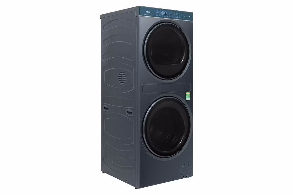 Laundry Center là mẫu máy giặt sấy hai tầng cao 150cm, thiết kế theo vóc dáng người dùng Việt.