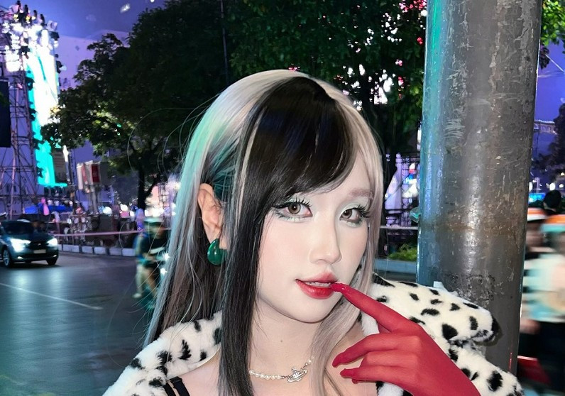 Thay vì theo trào lưu Phú bà, cô chọn hướng đi ngược dòng đầy táo bạo và sáng tạo.