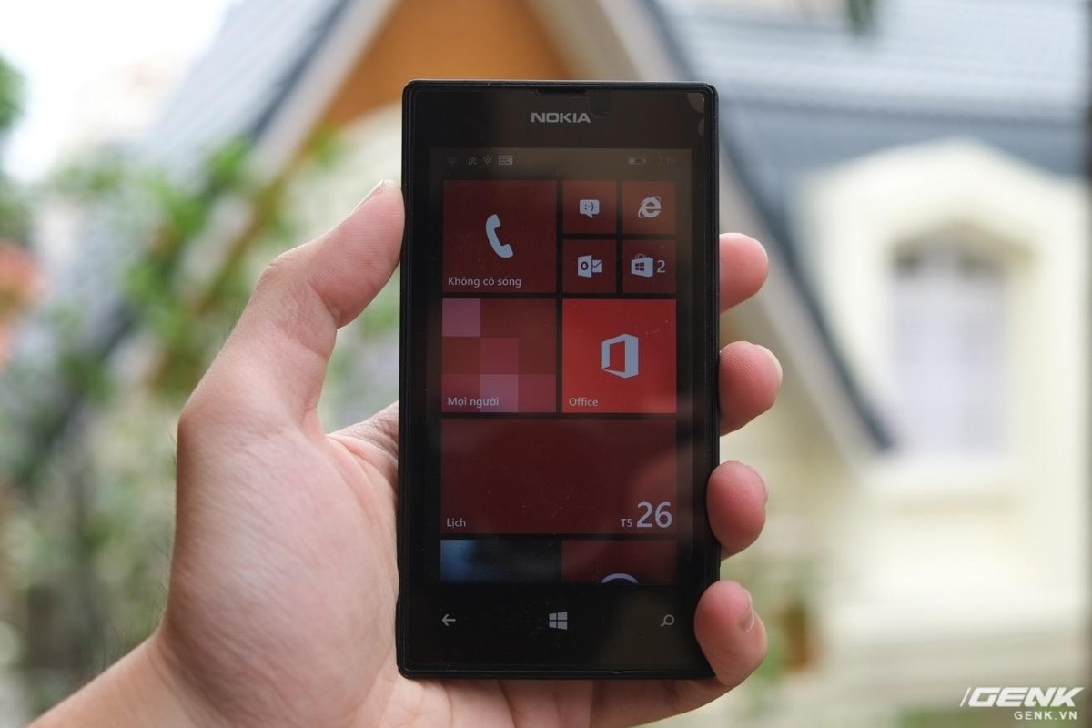 Tuy nhiên, Microsoft thất bại trong việc lấp khoảng trống ứng dụng, khiến người dùng rời bỏ. (Ảnh: Genk)