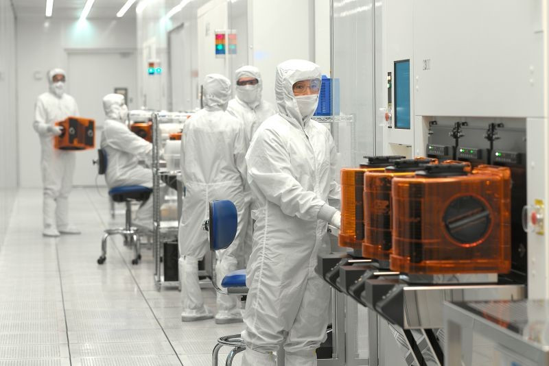 Hiện Lam Research có gần 20.000 nhân viên, quy mô lớn hơn cả McDonald’s và Disney.