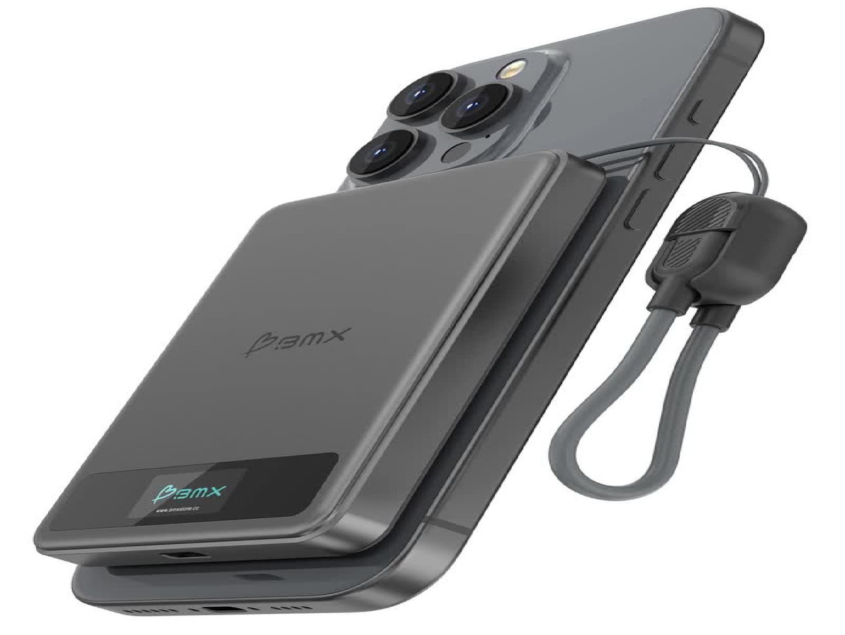 Trong thử nghiệm, SolidSafe vẫn hoạt động bình thường dù bị đóng đinh hoặc cắt bỏ một góc.