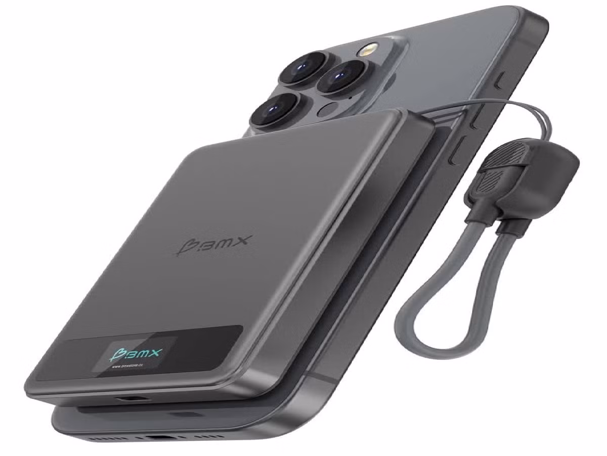 Trong thử nghiệm, SolidSafe vẫn hoạt động bình thường dù bị đóng đinh hoặc cắt bỏ một góc.