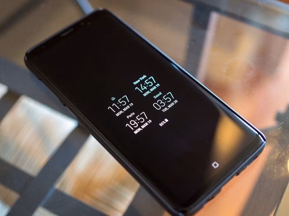 Cuối cùng, lời khuyên thực tế nhất vẫn là chọn điện thoại có pin lớn và chip tiết kiệm điện ngay từ đầu, vì không mẹo nào thay thế được dung lượng pin vật lý.