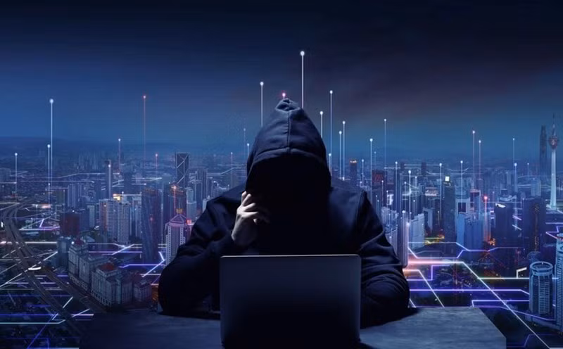 Hậu quả có thể là mất dữ liệu cá nhân, thiệt hại tài chính và hỏng phần cứng.