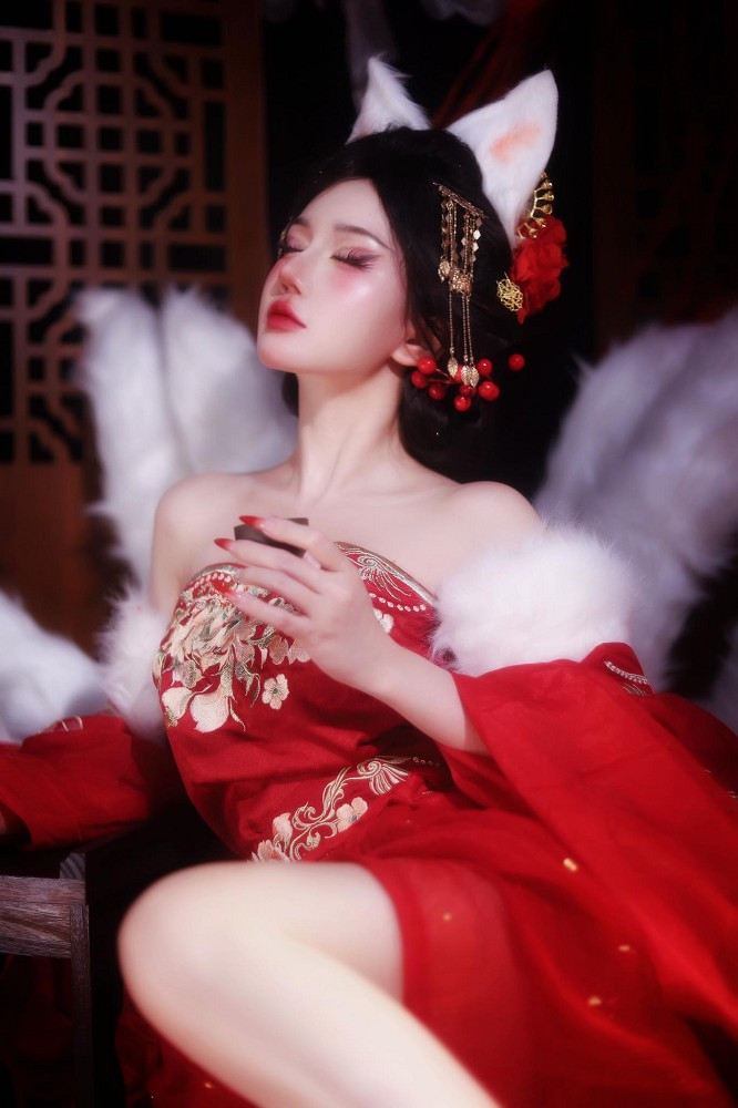 Màn cosplay này không chỉ giúp Thiên Thy khẳng định vị thế trong làng cosplay Việt mà còn nâng tầm hình ảnh cosplay trong mắt fan quốc tế.