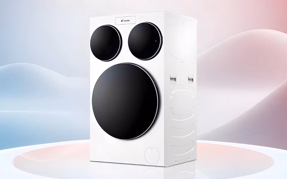 Máy được niêm yết giá 4.999 nhân dân tệ, tương đương gần 20 triệu đồng, nhưng vẫn nhận tới khoảng 88.000 đơn đặt trước.