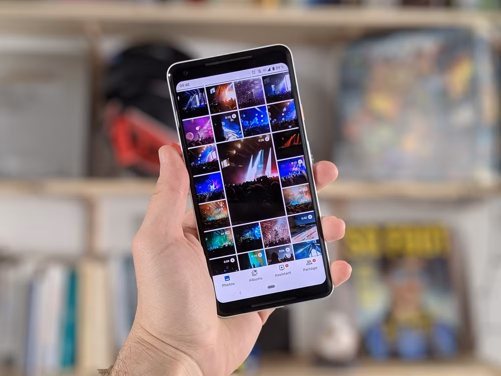 Nếu chiếc máy này bị bán, cho hoặc đem đi sửa mà chưa xử lý đúng cách, dữ liệu có thể bị phục hồi và phát tán.