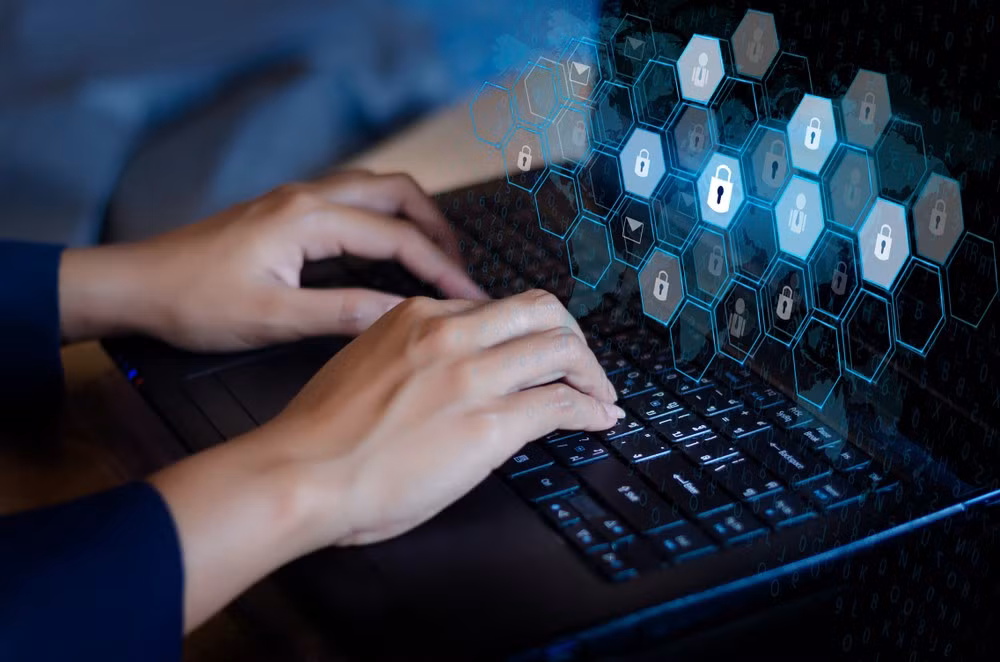 Sinh trắc học hành vi không thay thế hoàn toàn mà bổ sung cho mật khẩu, OTP và sinh trắc học tĩnh.