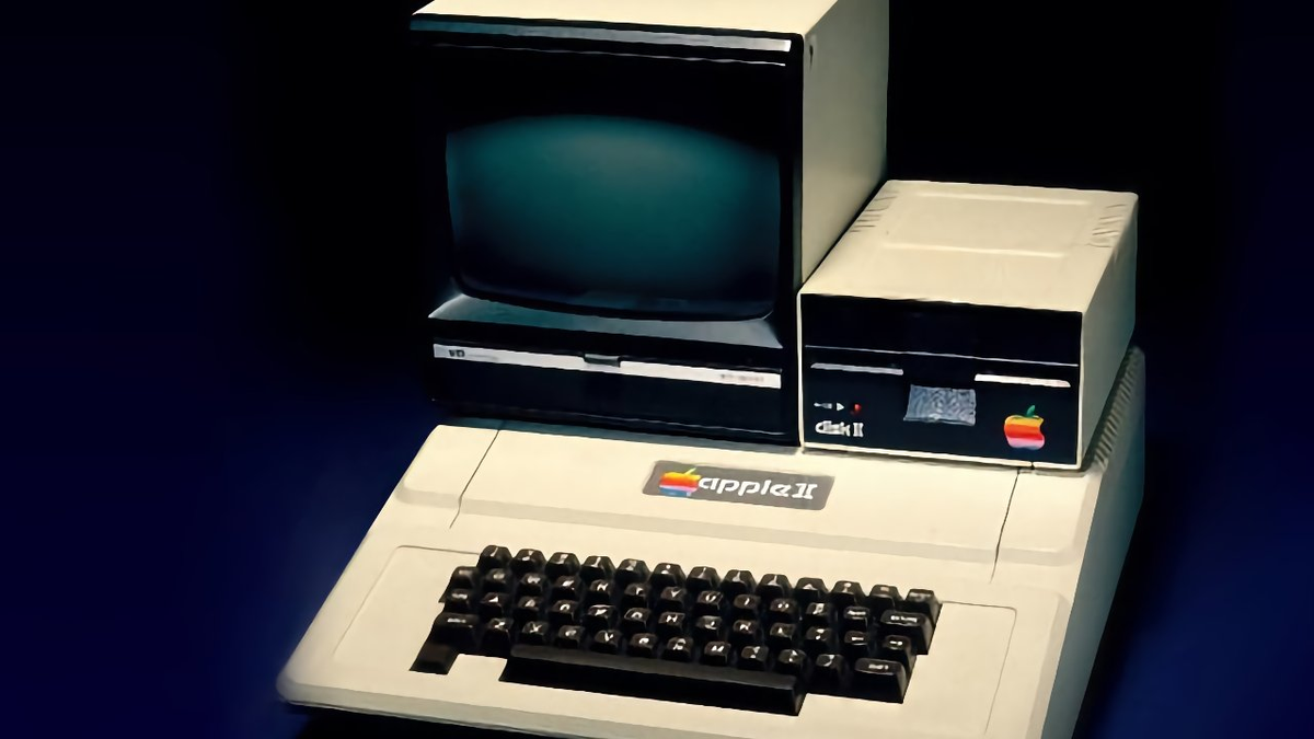 Được thành lập ngày 1/4/1976, Apple nhanh chóng tạo dấu ấn với máy tính cá nhân Apple II và sau đó là Macintosh.