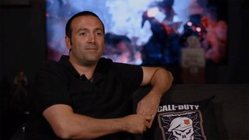 Blundell từng là nhân vật chủ chốt trong dòng Call of Duty và đồng sáng lập Deviation Games, nhưng cả hai studio đều sớm bị giải thể.