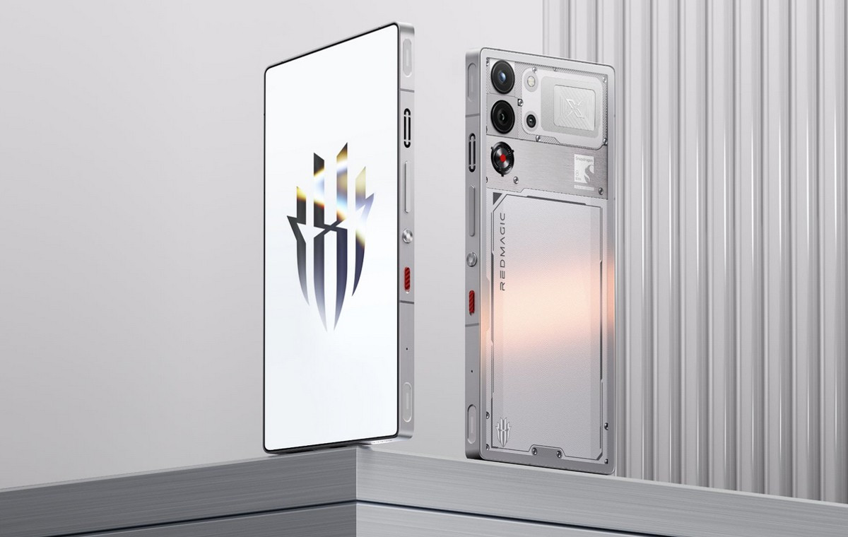 GPU Adreno 830 trên RedMagic có xung nhịp cao hơn và duy trì hiệu suất ổn định khi tải nặng.