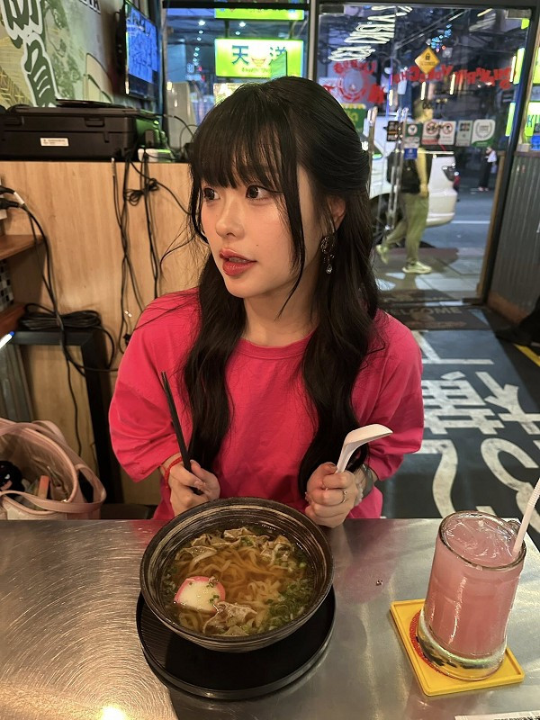 Năm 2025 được xem là giai đoạn rực rỡ khi cô liên tục xuất hiện tại các giải đấu Free Fire trong nước lẫn quốc tế.