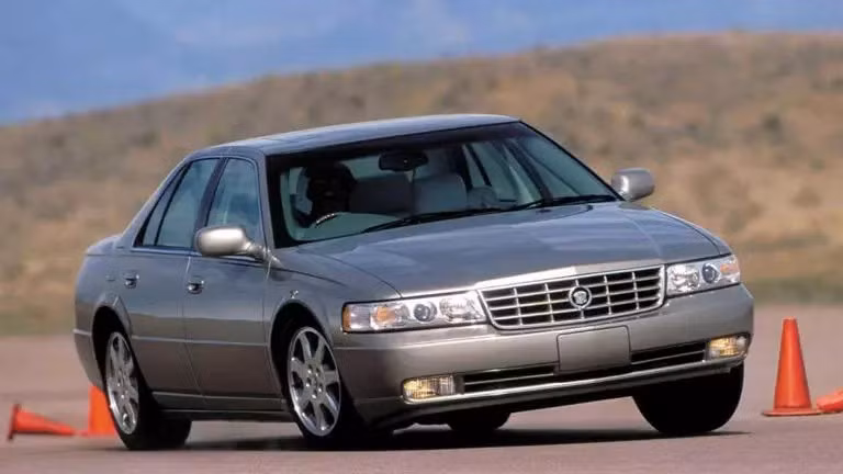 Tính năng ngắt xi-lanh cho phép động cơ chỉ hoạt động một phần để giảm tiêu hao khi xe chạy nhẹ nhàng.