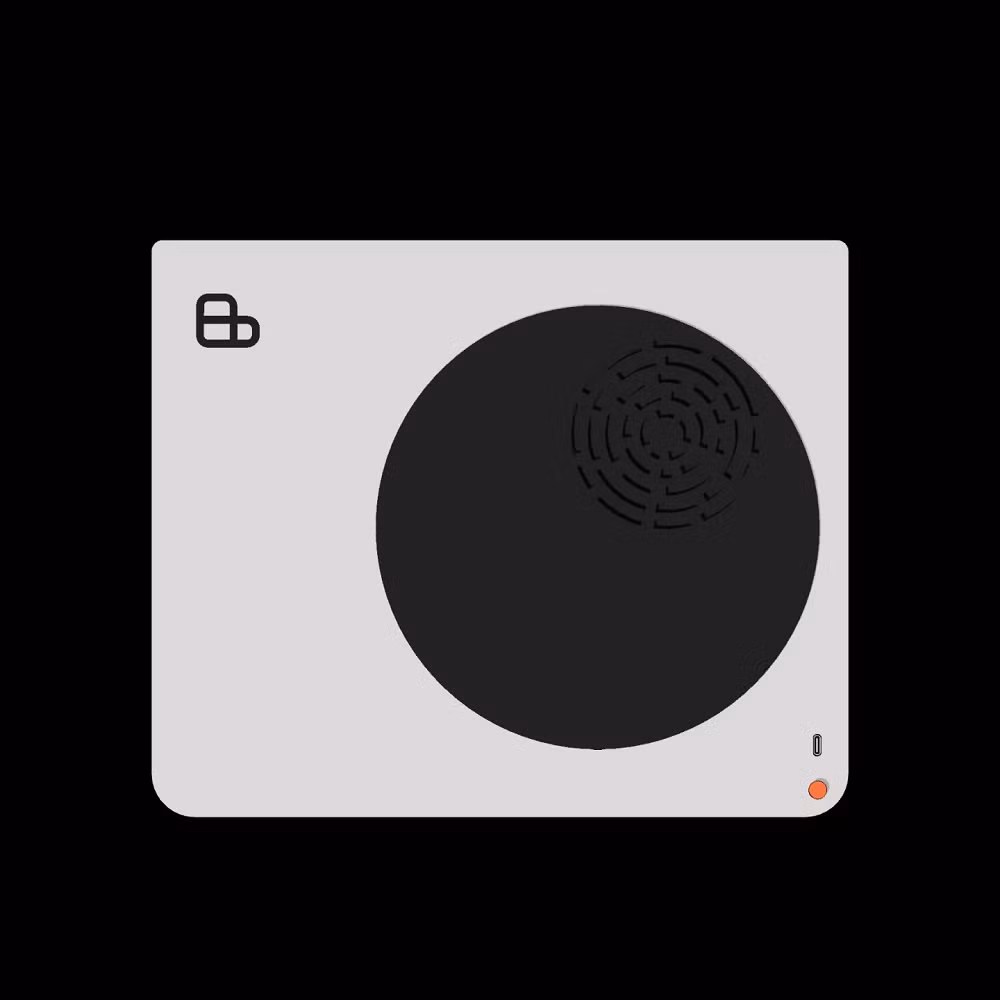 Thiết bị này được định vị như một hệ máy chơi game mini chạy Linux, có thiết kế nhỏ gọn nhưng vẫn sở hữu cấu hình mạnh mẽ, đủ sức cạnh tranh với các console truyền thống.