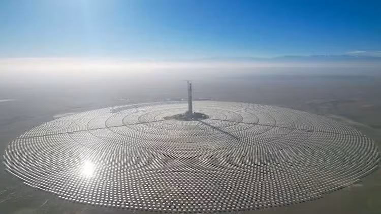 Với tham vọng trở thành “trung tâm năng lượng sạch”, Hami là minh chứng rõ rệt cho bước nhảy vọt về công nghệ tái tạo của Trung Quốc.(Ảnh: SolarPACES)