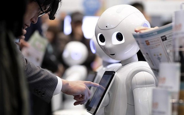 Văn hóa ngại rủi ro và đề cao cải tiến lũy tiến cũng khiến Nhật ít tham gia những cuộc chơi công nghệ mang tính “được ăn cả, ngã về không”.