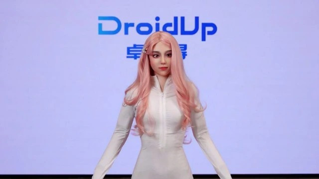 Công ty DroidUp tại Thượng Hải vừa giới thiệu Moya, robot AI mô phỏng sinh học đầu tiên trên thế giới.