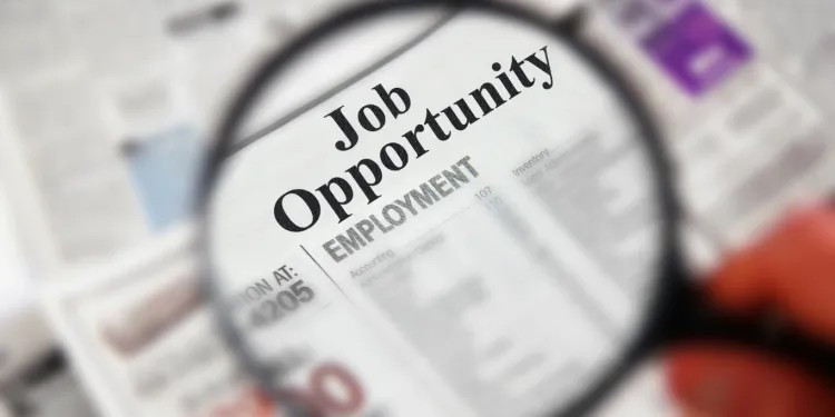 Cuộc đối đầu với LinkedIn hứa hẹn tạo ra làn sóng đổi mới trong lĩnh vực tuyển dụng trực tuyến.