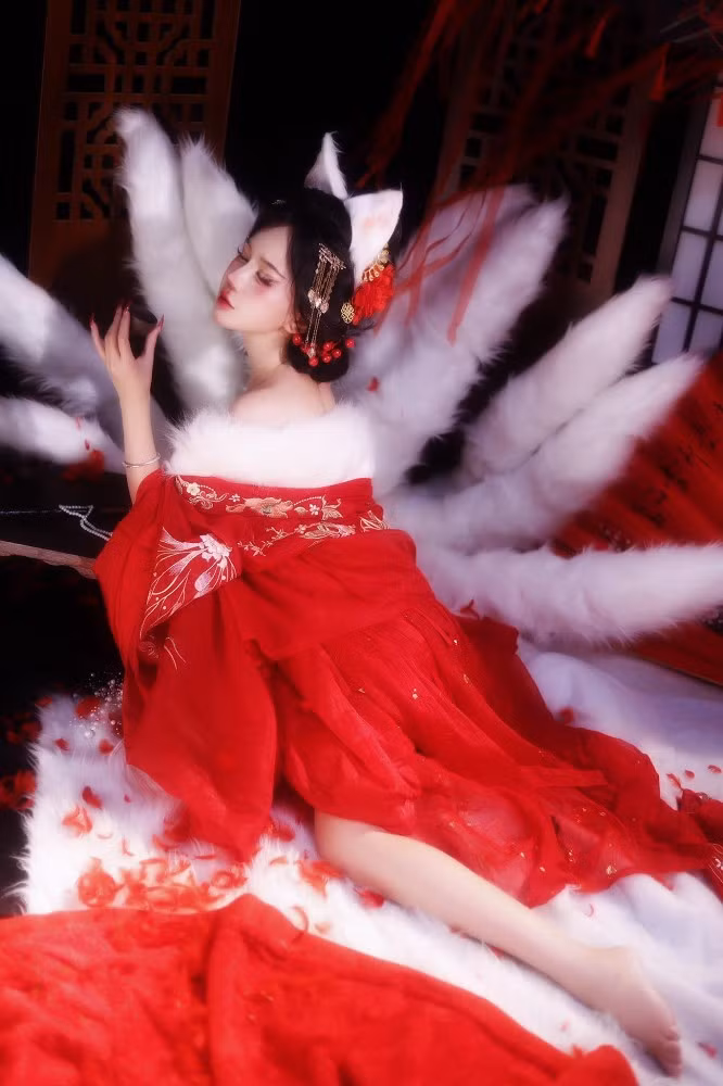 Ngay sau khi công bố, bộ ảnh đã nhận “cơn mưa lời khen” từ cộng đồng mạng với hàng loạt bình luận thán phục.