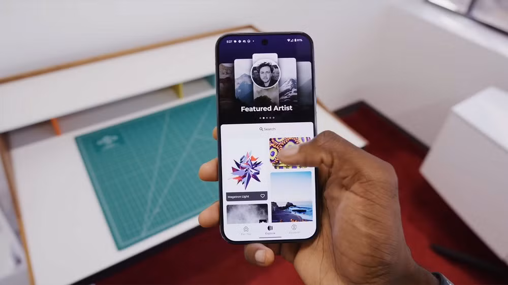Trong video thông báo, Brownlee thừa nhận không thể biến Panels thành sản phẩm như mong muốn.