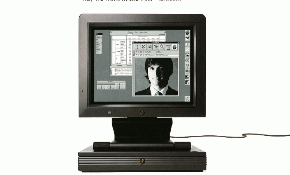 NeXTstation được Steve Jobs giới thiệu sau khi ông rời Apple vào năm 1985.
