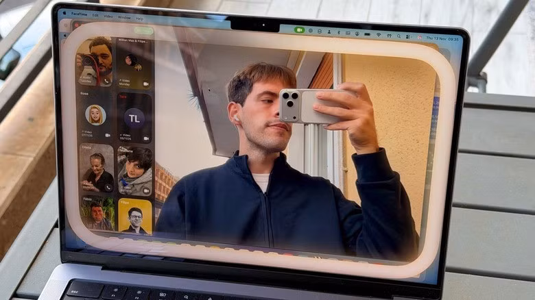 Tính năng này đặc biệt hữu ích trong các cuộc họp online bất ngờ, gọi FaceTime nhanh hoặc làm việc buổi tối.