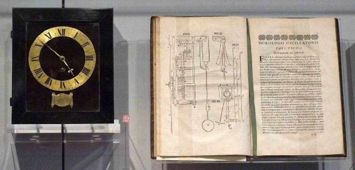 Chỉ sau một năm học, ông phát hiện nguyên lý con lắc từ chiếc đèn treo trong nhà thờ - phát minh nền tảng cho đồng hồ sau này.