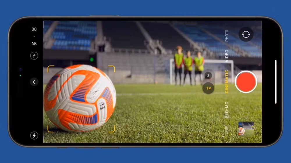 Điểm đặc biệt là người dùng không cần bật hay thao tác gì, LiDAR sẽ tự động kích hoạt khi phần mềm cần đo khoảng cách.