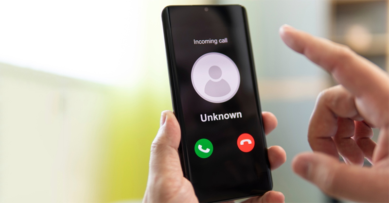 Thay vì gọi lại ngay, hãy kiểm tra thông tin bằng công cụ tra cứu để bảo vệ tài khoản.