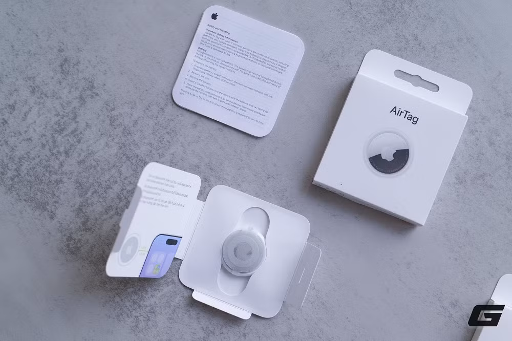 Thiết bị sử dụng chip Bluetooth mới kết hợp công nghệ Ultra Wideband giúp mở rộng phạm vi tìm kiếm và tăng độ chính xác đáng kể.