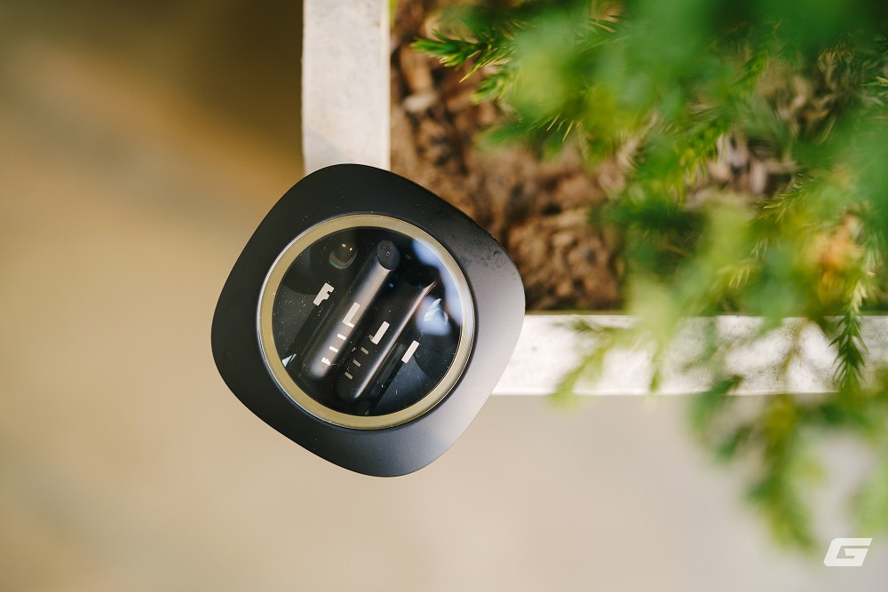 Tai nghe giữ thiết kế tối giản nhưng bổ sung nhiều tính năng hiện đại.(Genk)