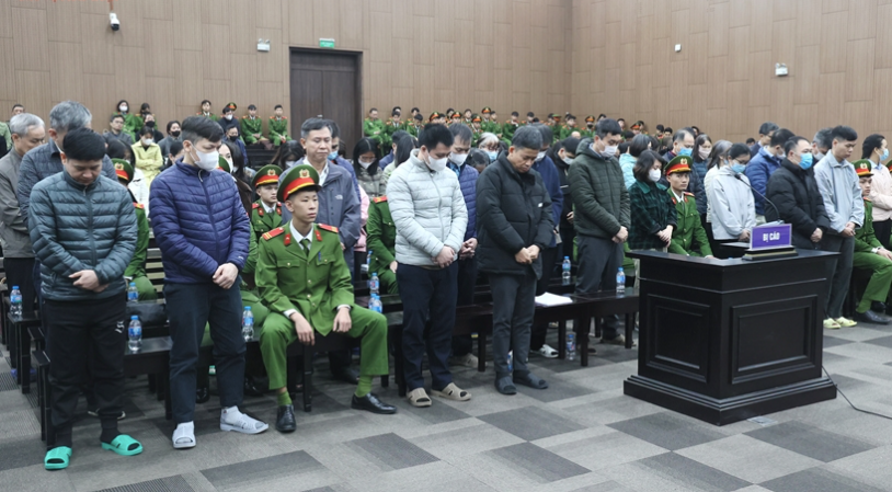 Các bị cáo tại tòa.