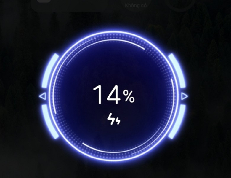 Tính năng sạc tách biệt giúp vừa sạc vừa chơi mà không gây nóng máy hay ảnh hưởng tuổi thọ pin.(Ảnh: Genk)