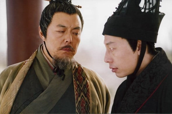 Lã Bất Vi bày kế cho Giao Ái vào cung gian dâm với thái hậu (ảnh từ phim truyền hình Trung Quốc).