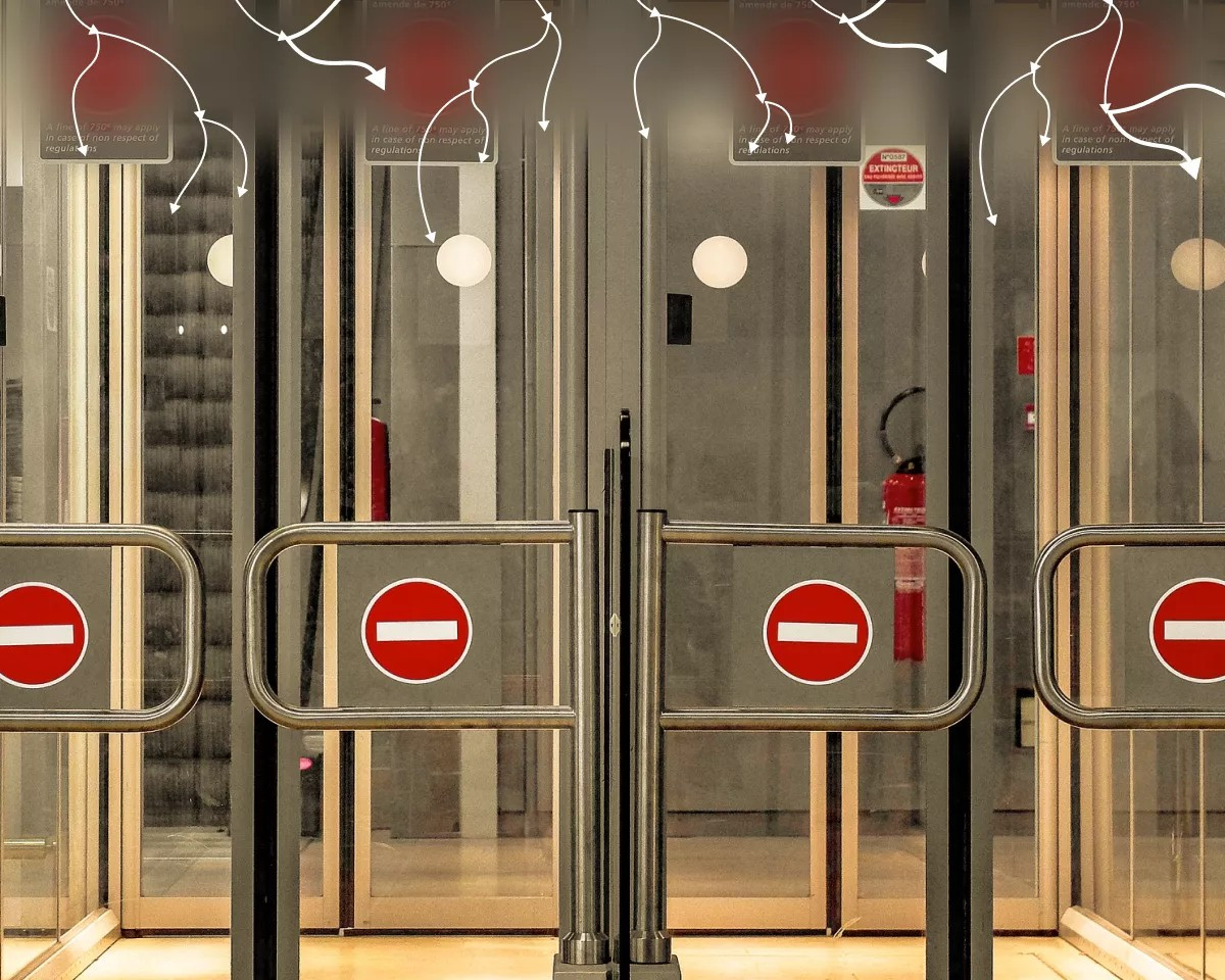 Meta cũng nhấn mạnh rằng các điều khoản nội bộ nghiêm cấm tạo nội dung người lớn bằng AI.