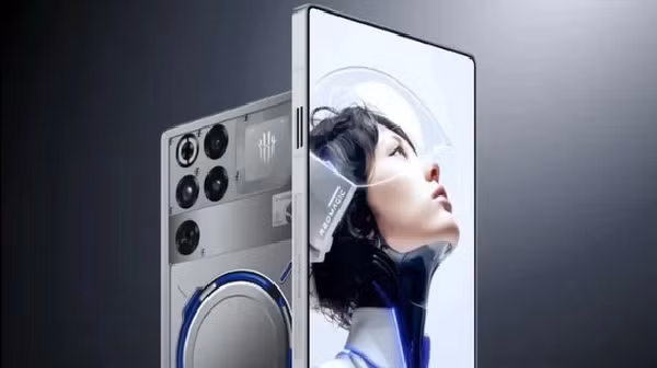 Nubia Redmagic 11 Pro với pin 7.500 mAh và hệ thống tản nhiệt chủ động, duy trì pin ổn định khi chơi game nặng.