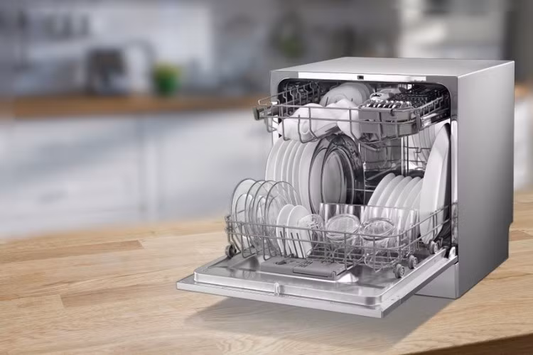 Sức chứa lý tưởng cho gia đình 4-6 người là từ 12-15 bộ chén bát, còn nhà nhỏ có thể chọn máy mini từ 6-8 bộ.